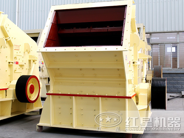 反擊式破碎機(jī) 反擊式破碎機(jī)