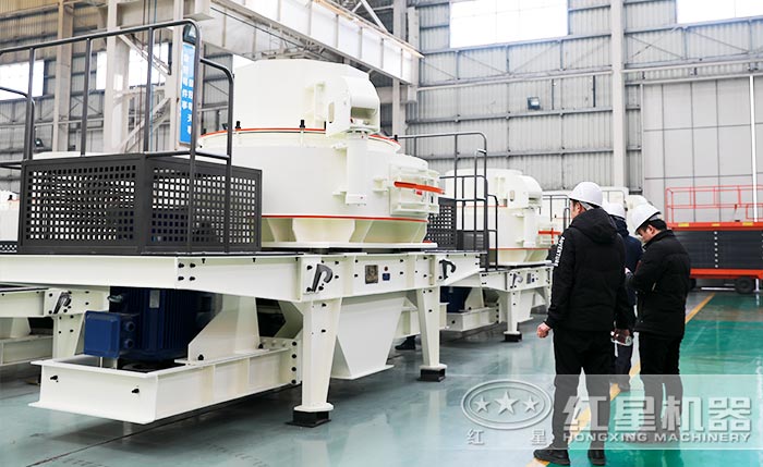 用戶(hù)參觀(guān)車(chē)間 用戶(hù)參觀(guān)車(chē)間