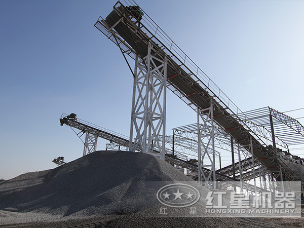 開采石場賺錢嗎？砂石設(shè)備如何選配更劃算？