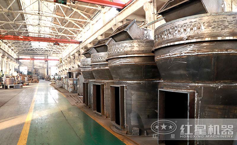 紅星雷蒙磨粉機生產(chǎn)車間 紅星雷蒙磨粉機生產(chǎn)車間