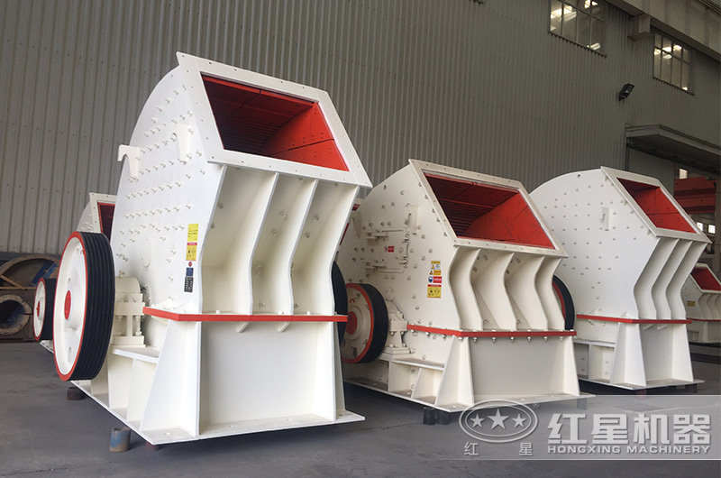 不同規(guī)格的錘破機(jī)設(shè)備 不同規(guī)格的錘破機(jī)設(shè)備