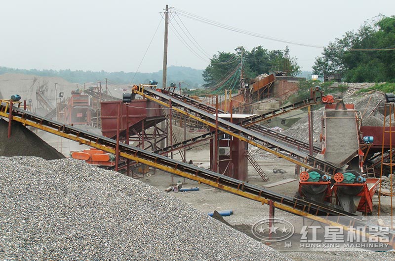 對(duì)輥破破碎生產(chǎn)現(xiàn)場