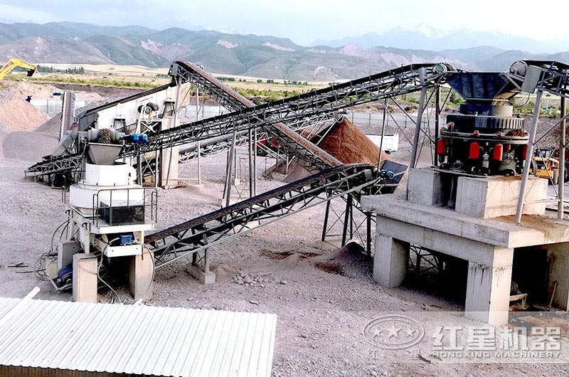 砂石骨料生產(chǎn)線現(xiàn)場(chǎng) 砂石骨料生產(chǎn)線現(xiàn)場(chǎng)