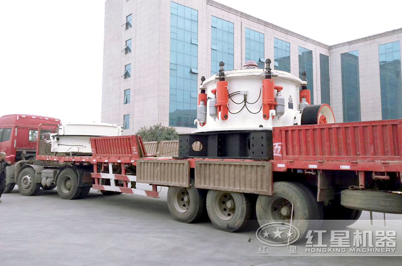 紅星鵝卵石碎石設(shè)備發(fā)貨現(xiàn)場(chǎng) 紅星鵝卵石碎石設(shè)備發(fā)貨現(xiàn)場(chǎng)