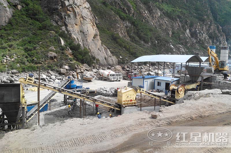 沖擊破碎機(jī)客戶(hù)生產(chǎn)現(xiàn)場(chǎng) 沖擊破碎機(jī)客戶(hù)生產(chǎn)現(xiàn)場(chǎng)