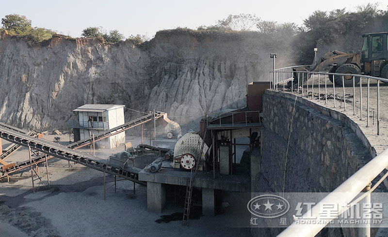 PCZ1615重錘式破碎機(jī)產(chǎn)量是多少？多少錢一臺(tái)？