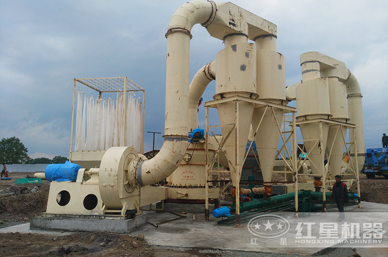 石膏粉生產(chǎn)現(xiàn)場(chǎng)圖 石膏粉生產(chǎn)現(xiàn)場(chǎng)圖