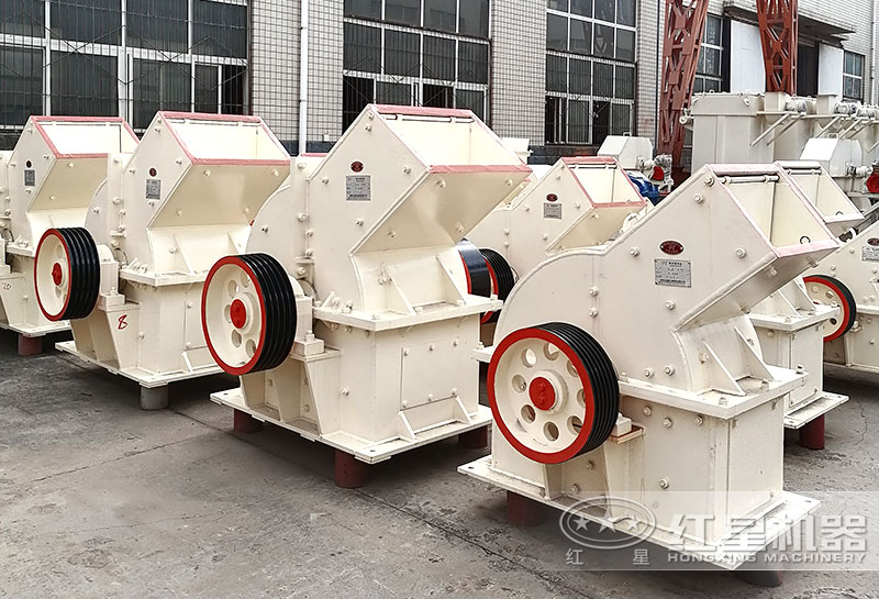 小型錘式制砂機(jī) 小型錘式制砂機(jī)